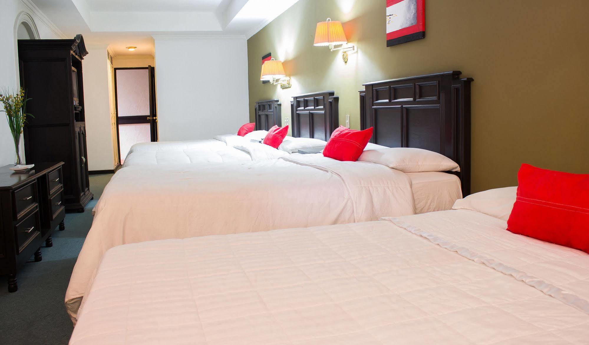 Hotel Ramada Inn San Salvador Dış mekan fotoğraf