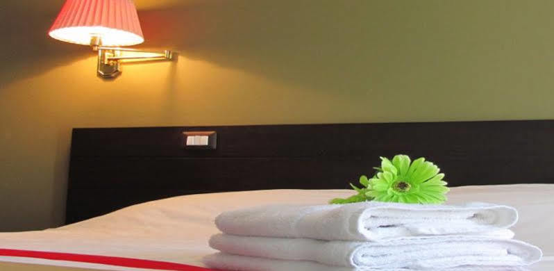 Hotel Ramada Inn San Salvador Dış mekan fotoğraf